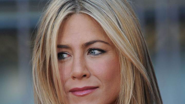 Jennifer Aniston Face Closeup At Horrible Bosses Premiere In Hollywood